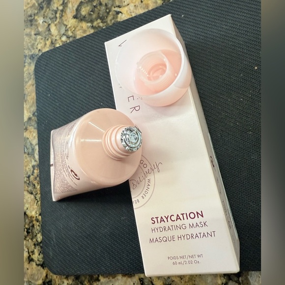 Wander Beauty Staycation Hydrating Mask - Picture 2 of 2
